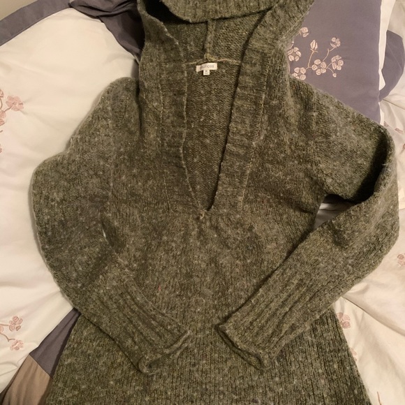 Dark green wool sweater - Picture 1 of 3